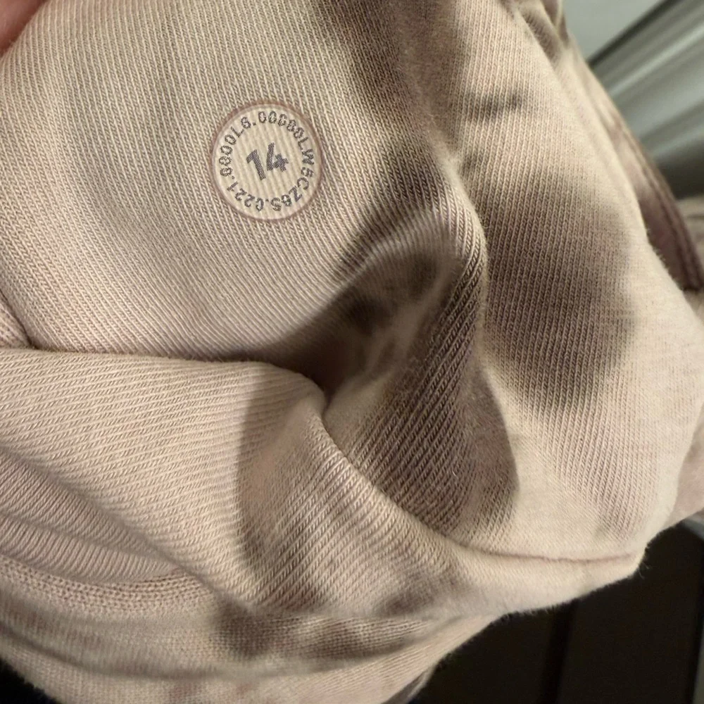 Lululemon Warm down Jogger sweatpants sz 14 NWOT